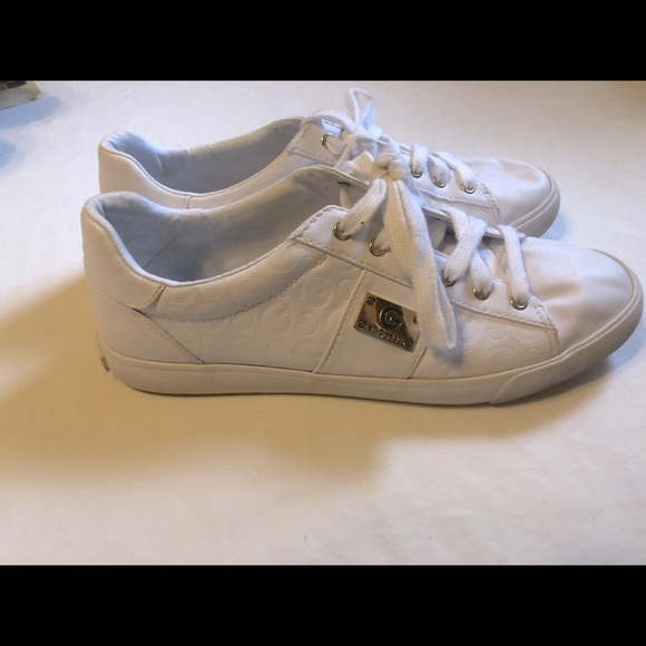 Guess Leather Sole Sneakers Size 11 - Picture 2 of 3